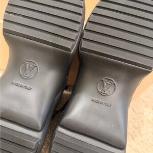 Louis Vuitton Black Women's Sneakers